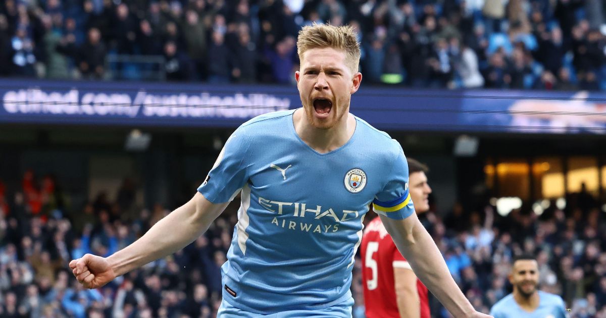 Premier League Player of the Year Kevin De Bruyne of Manchester City celebrates scoring against Manchester United at the Etihad Stadium, Manchester, England, 6th March 2022.