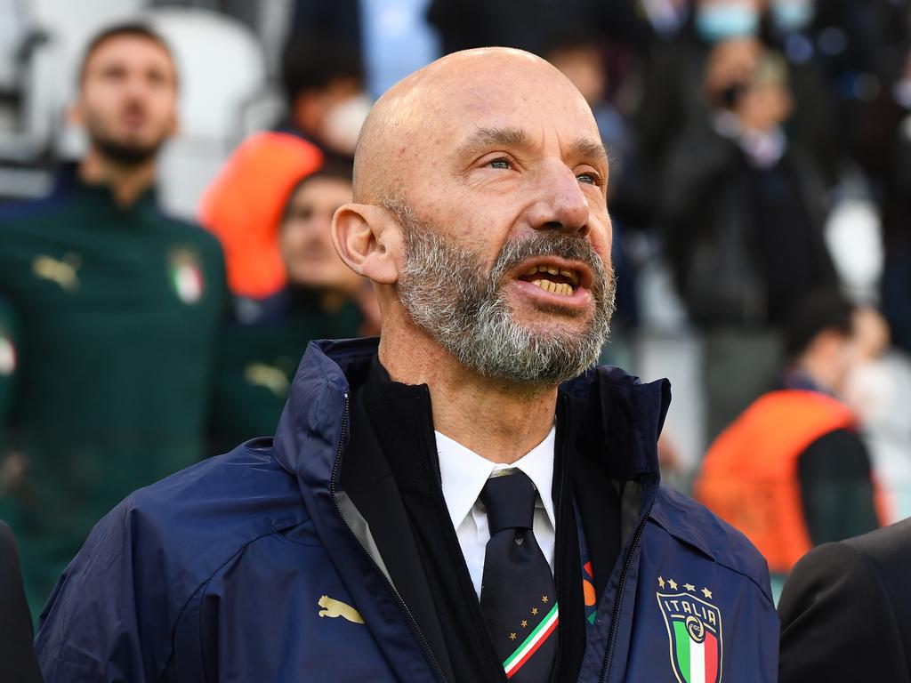 Gianluca Vialli Dead After Battle With Cancer Stats Health Illness